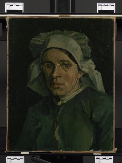 F0156 Head of a Woman